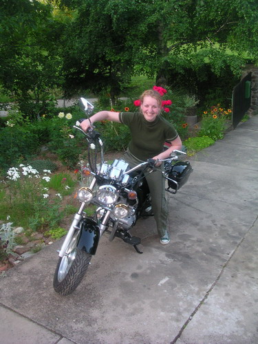 HELENA AND THE BIKE